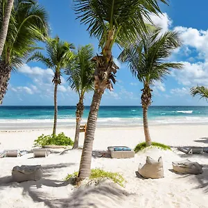 https://cabanas-tulum.quintano-roohotels.com