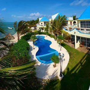 https://casa-cenote.quintano-roohotels.com